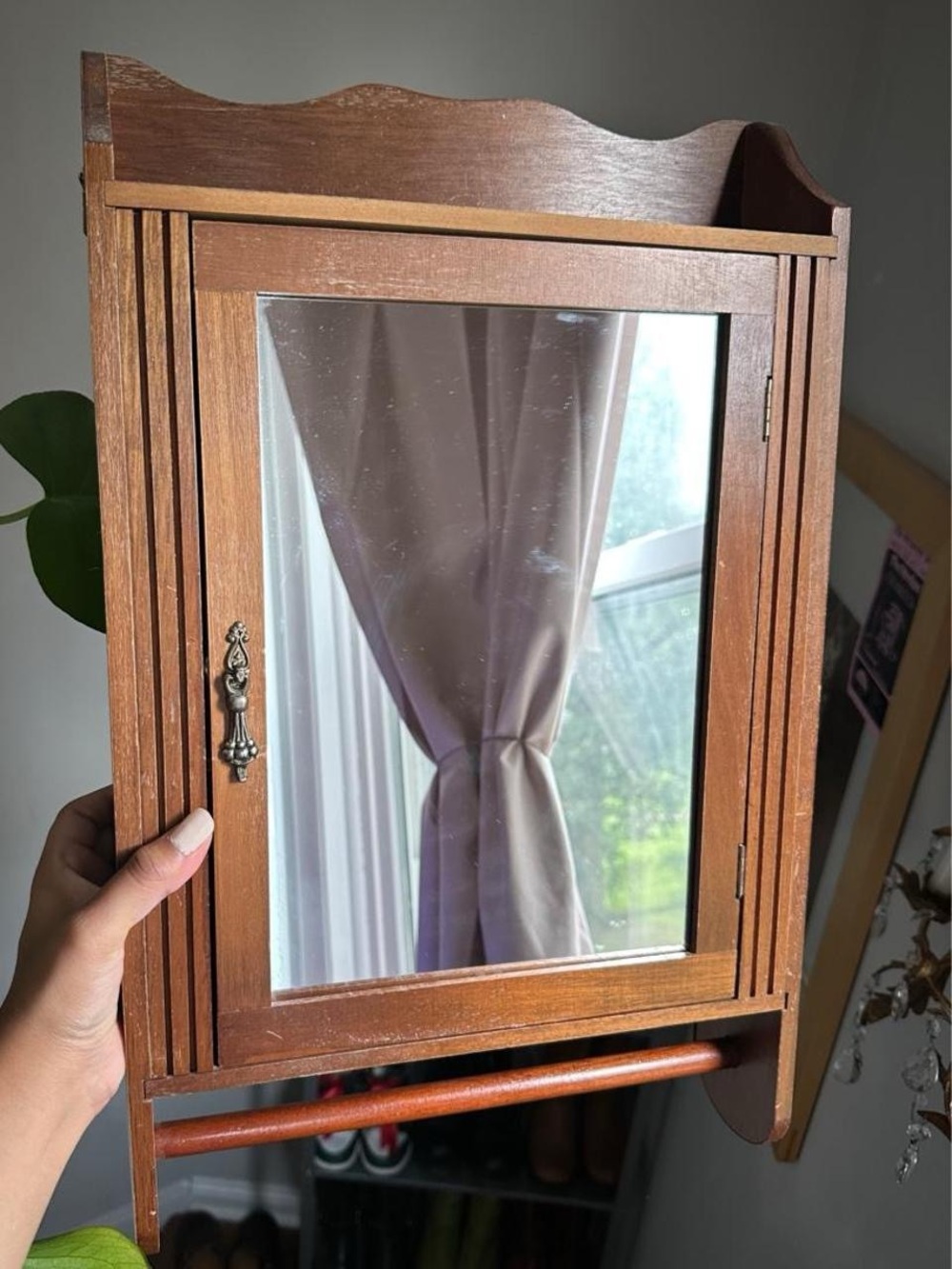 Wooden Vintage Medicine Cabinet with Mirror and Shelf Wall Decor